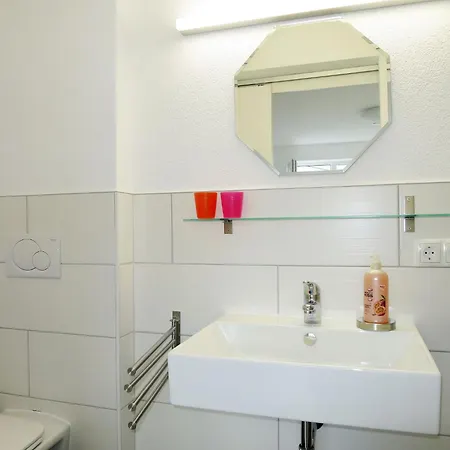 Tamerl-1 By Interhome *